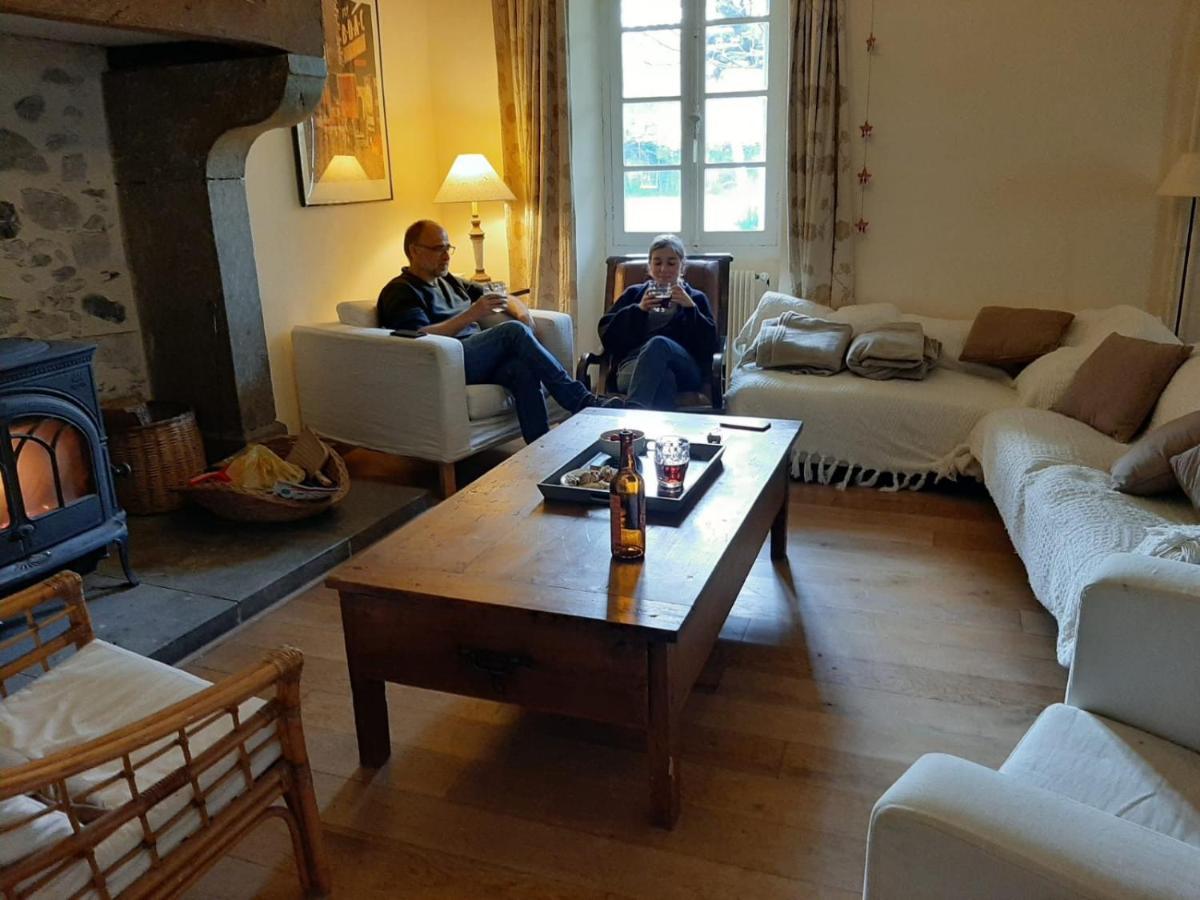 Gite D'Etape Le Couvent D'Ossau Louvie Juzon Eksteriør bilde